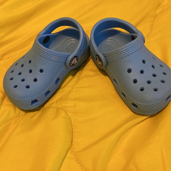 Baby Shoes - Picture 2 of 2